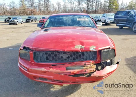 2008 Ford Mustang из США, поврежденный, VIN 1ZVHT80N885113260